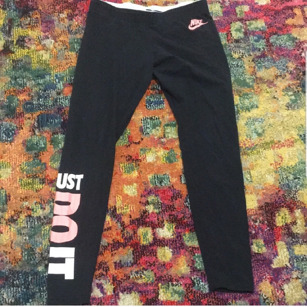 *RE'POSHING* Nike JUST DO IT black leggings